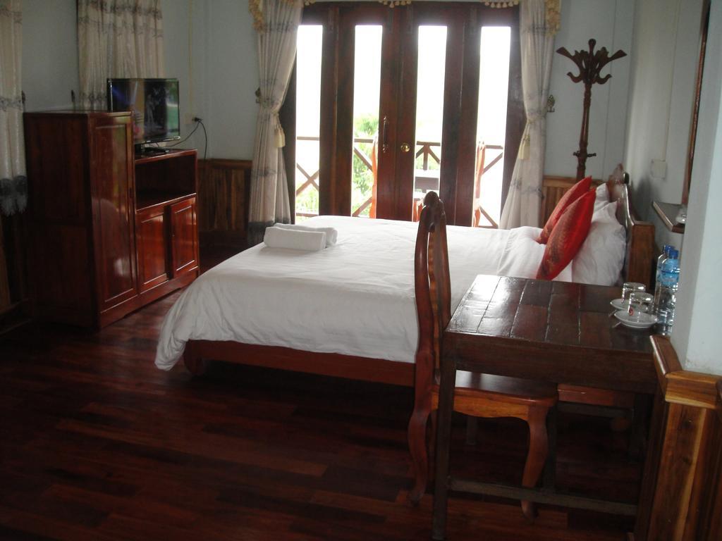 Villa Kingkham Riverside Luang Prabang Rum bild